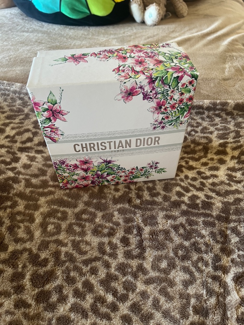 Christian Dior Floral Gift Box - White & Pink
